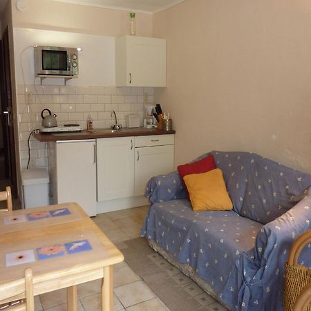 Gorgeous Apartment In Bohon With Garden Furniture And Bbq Barvaux Exterior photo