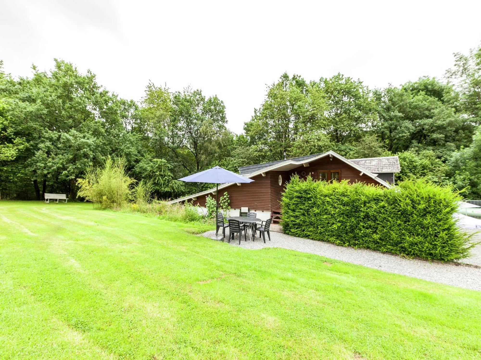 Gorgeous Apartment In Bohon With Garden Furniture And Bbq Barvaux Exterior photo